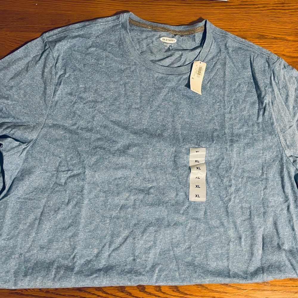 Old Navy Men’s Extra Large (XL) Blue T-shirt